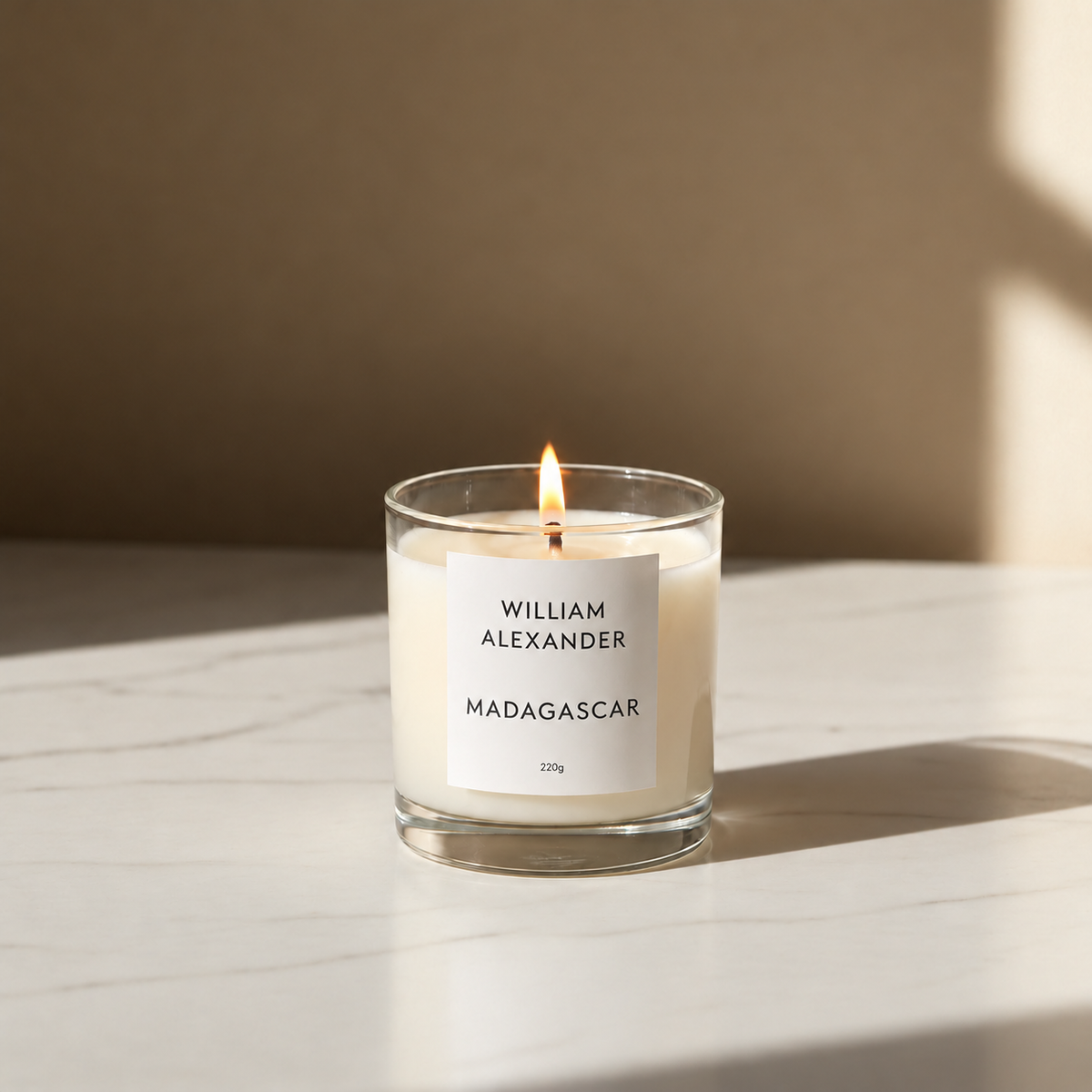 William Alexander Madagascar Vanilla & Amber Luxury Soy Candle 220g - vanilla, tonka and amber scented soy candle